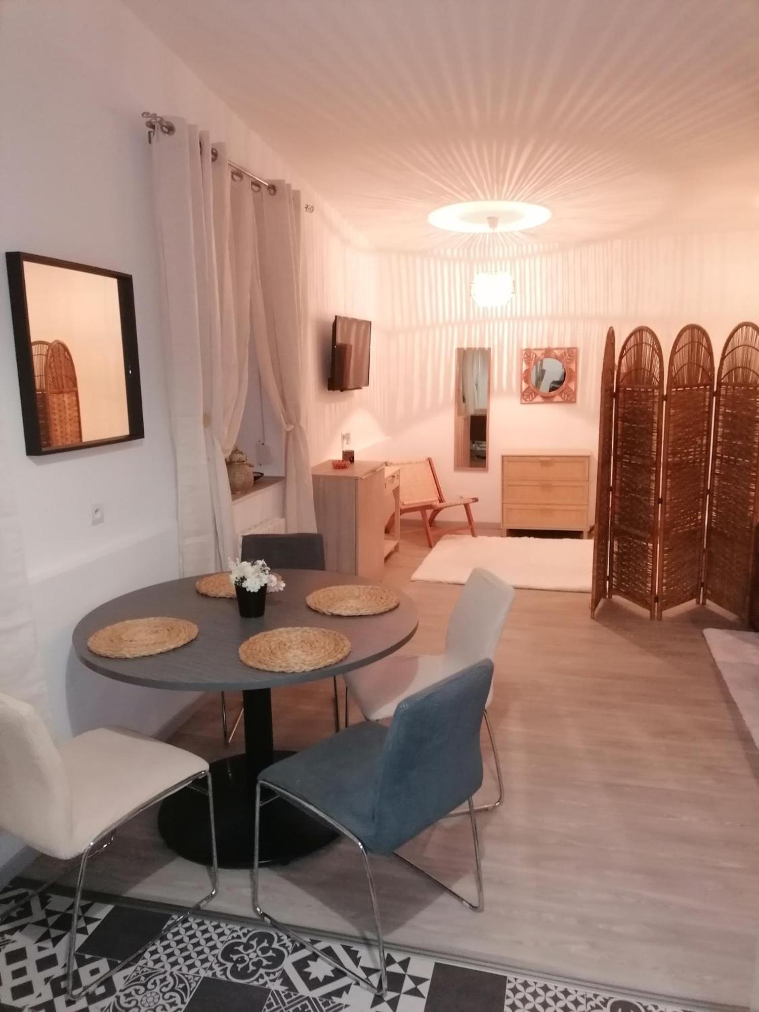 Apartmán Appt L'Orientale 50M2 Avec Terrasse Rouvroy  Exteriér fotografie